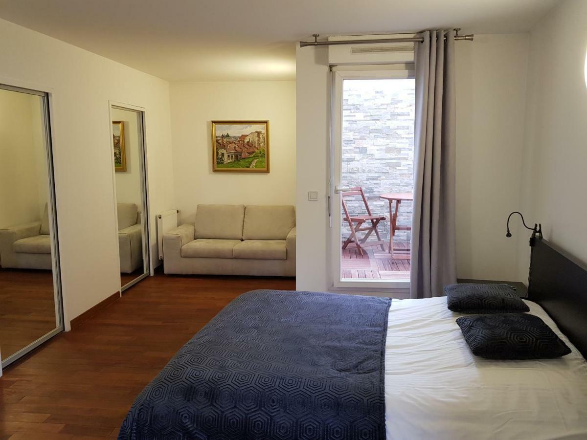Appartement Le Vinci La Defense Courbevoie Exterior photo